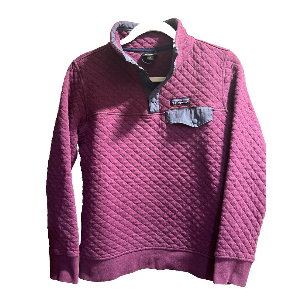 Patagonia Women’s Organic Cotton Quilted Snap Sweatshirt Purple 38” Chest XS